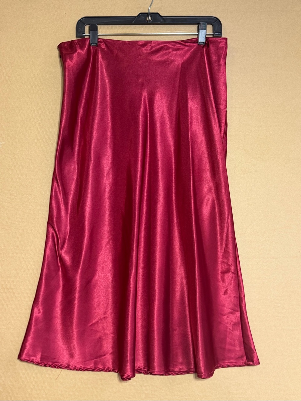 Women’s Burgundy Satin Solid A-Line Midi Skirt XL Zip Zipper Closure